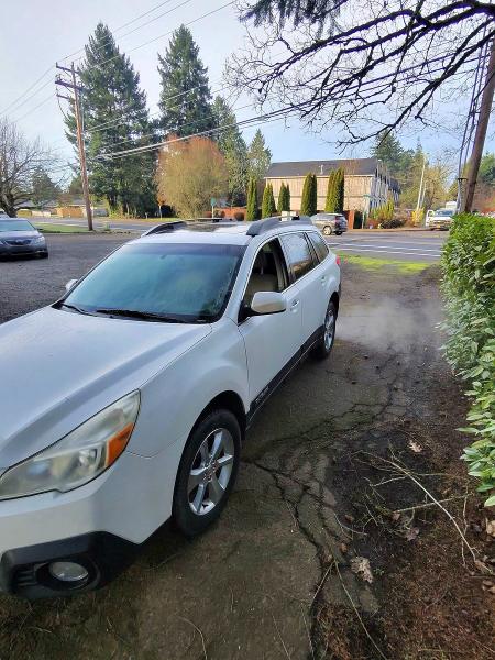 Photo 2 from auction – 2014 SUBARU OUTBACK 2. with VIN 4S4BRBLC6E3295655