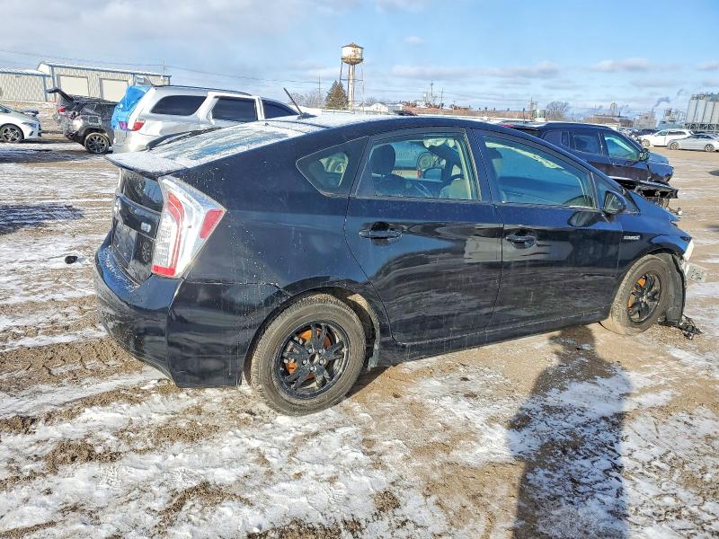 Photo 3 from auction – 2014 TOYOTA PRIUS with VIN JTDKN3DU6E0386181