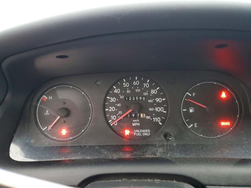 Photo 9 from auction – 1996 TOYOTA COROLLA with VIN 1NXBA02E8TZ499301