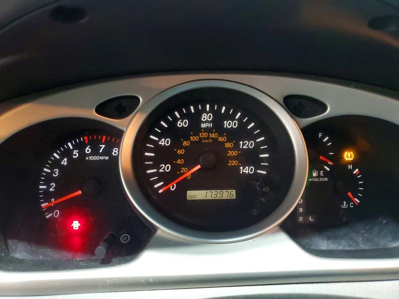 Photo 9 from auction – 2004 TOYOTA HIGHLANDER with VIN JTEEP21A740018050