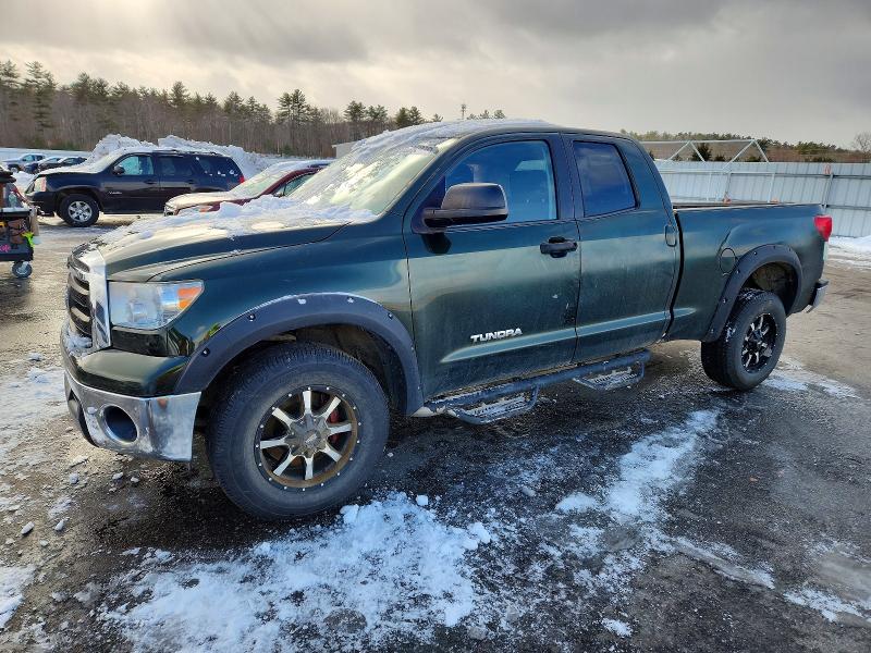 TOYOTA TUNDRA DOU 2012 with VIN 5TFUM5F17CX033768 - Photo from auction