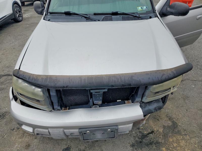 Photo 12 from auction – 2004 CHEVROLET TRAILBLAZE with VIN 1GNET16S046186659