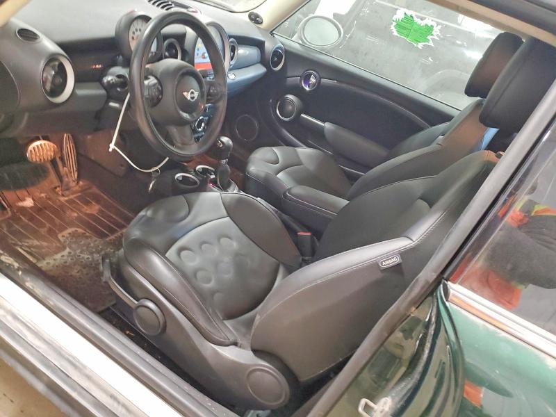 Photo 8 from auction – 2011 MINI COOPER S with VIN WMWSV3C58BTY16021