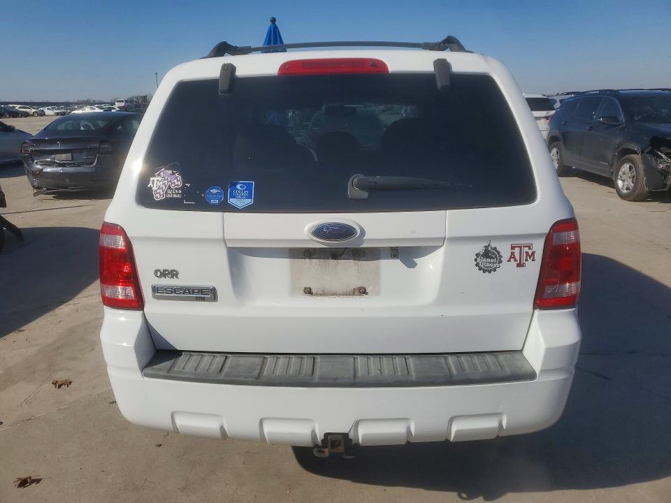 Photo 6 from auction – 2008 FORD ESCAPE XLT with VIN 1FMCU031X8KE48862