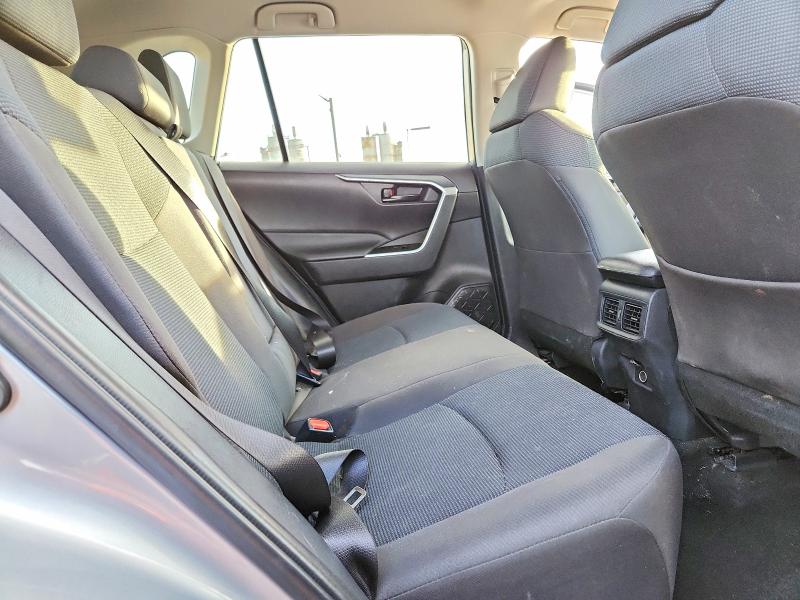 Photo 11 from auction – 2024 TOYOTA RAV4 with VIN 2T3F1RFV4RW417712