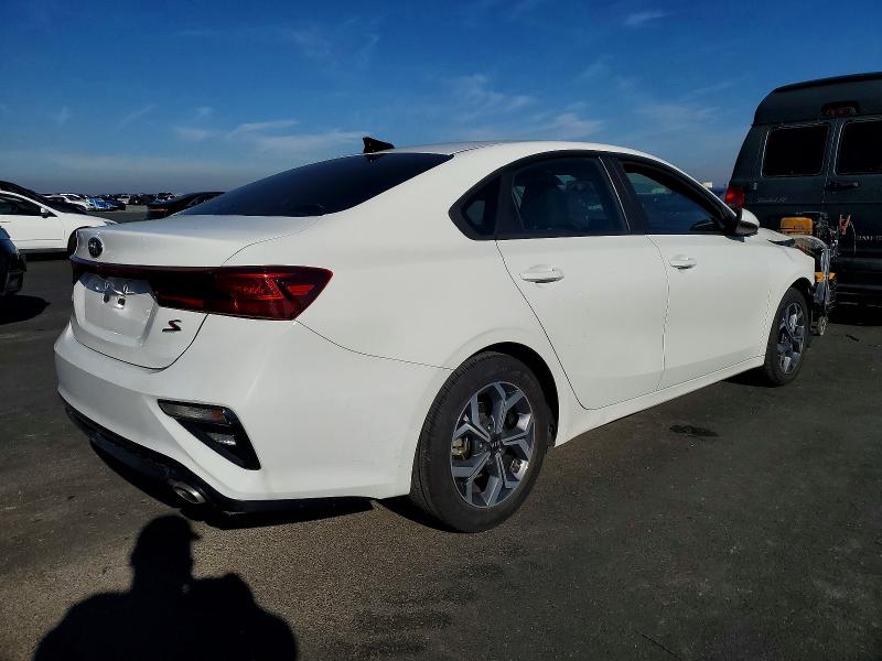 Photo 3 from auction – 2019 KIA FORTE with VIN 3KPF34AD2KE087033