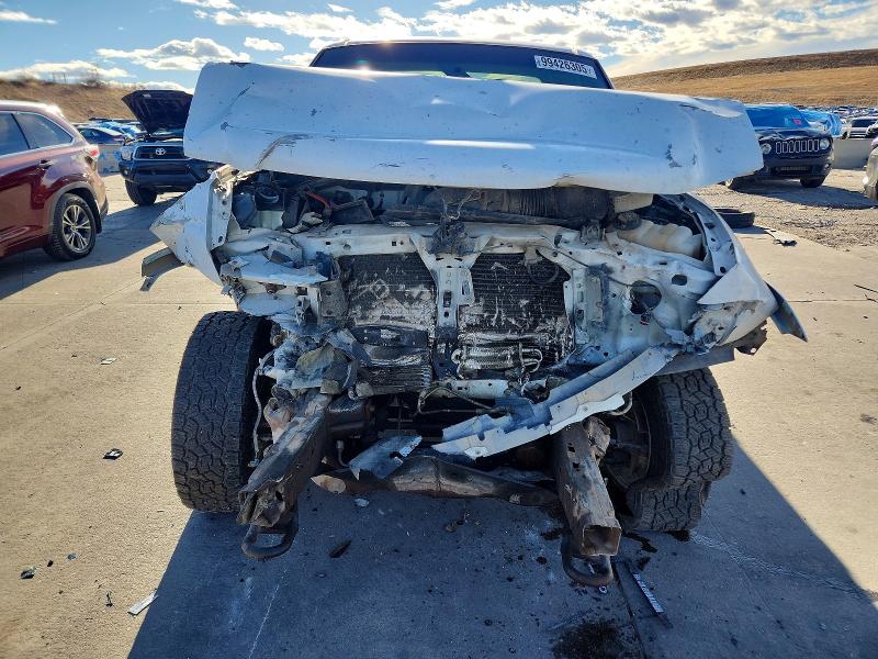 Photo 5 from auction – 2000 FORD F150 with VIN 1FTRX18L3YNB27346