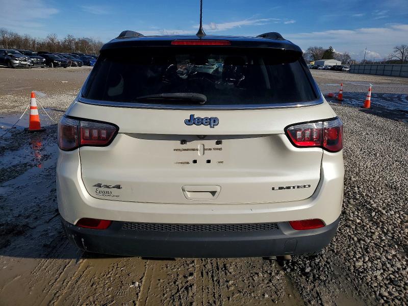 Photo 6 from auction – 2019 JEEP COMPASS LI with VIN 3C4NJDCB7KT682775