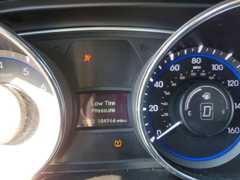 Photo 9 from auction – 2011 HYUNDAI SONATA GLS with VIN 5NPEB4AC8BH093937