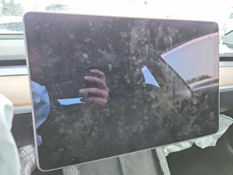 Photo 9 from auction – 2021 TESLA MODEL 3 with VIN 5YJ3E1EA6MF985515