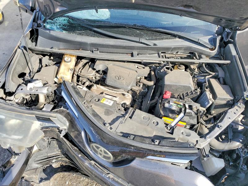 Photo 12 from auction – 2017 TOYOTA RAV4 LE with VIN JTMZFREV9HJ711880
