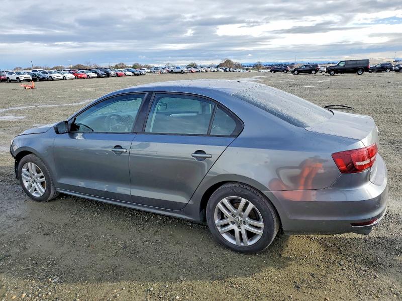 Photo 2 from auction – 2017 VOLKSWAGEN JETTA S with VIN 3VW2B7AJ8HM384408