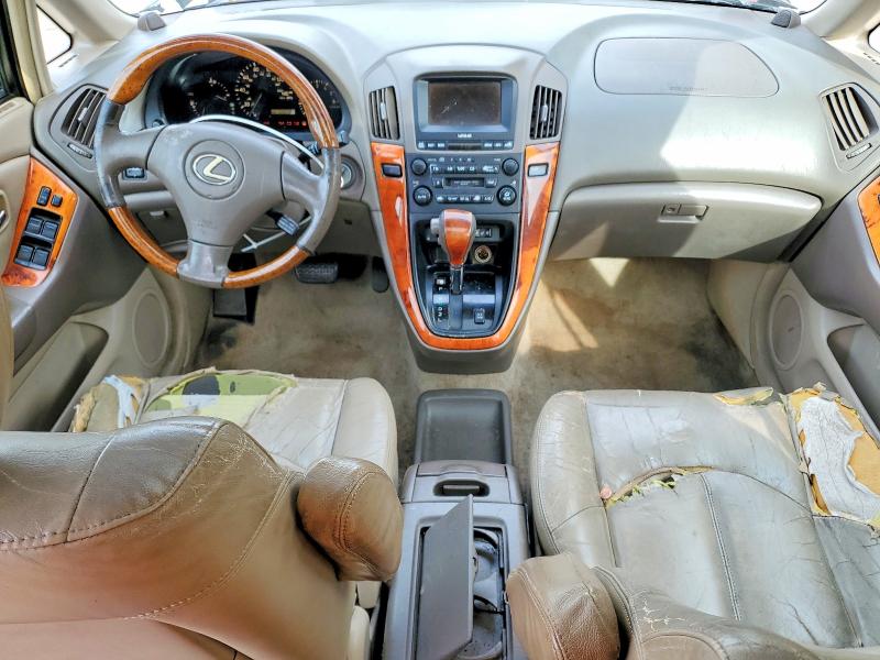 Photo 8 from auction – 2002 LEXUS RX 300 with VIN JTJHF10U520247153