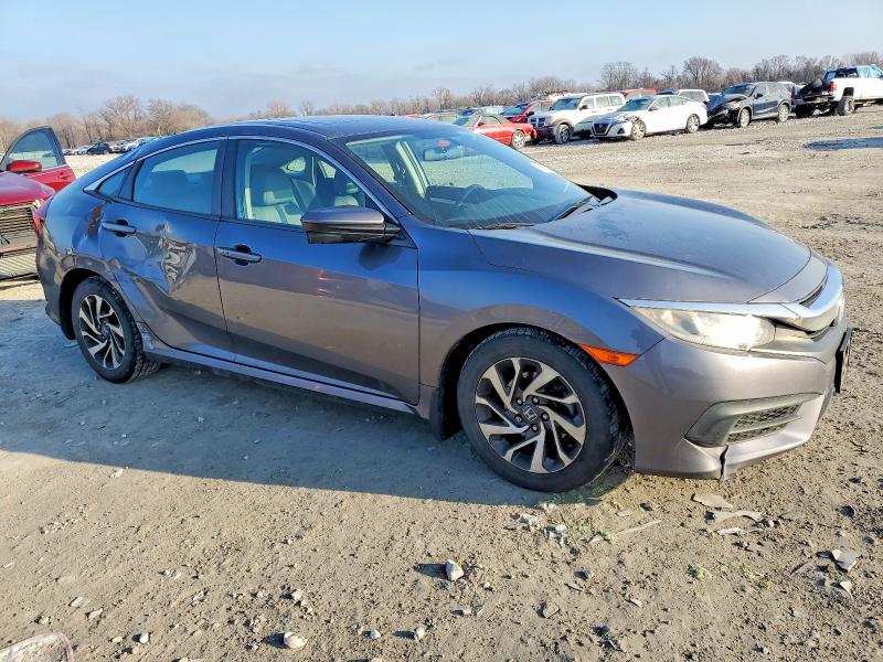 Photo 4 from auction – 2017 HONDA CIVIC EX with VIN 19XFC2F71HE032041