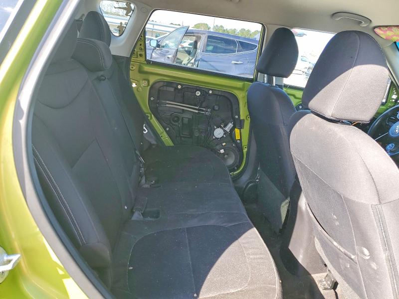 Photo 10 from auction – 2014 KIA SOUL with VIN KNDJN2A29E7717478