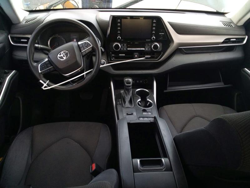 Photo 8 from auction – 2021 TOYOTA HIGHLANDER with VIN 5TDCZRAH8MS533891