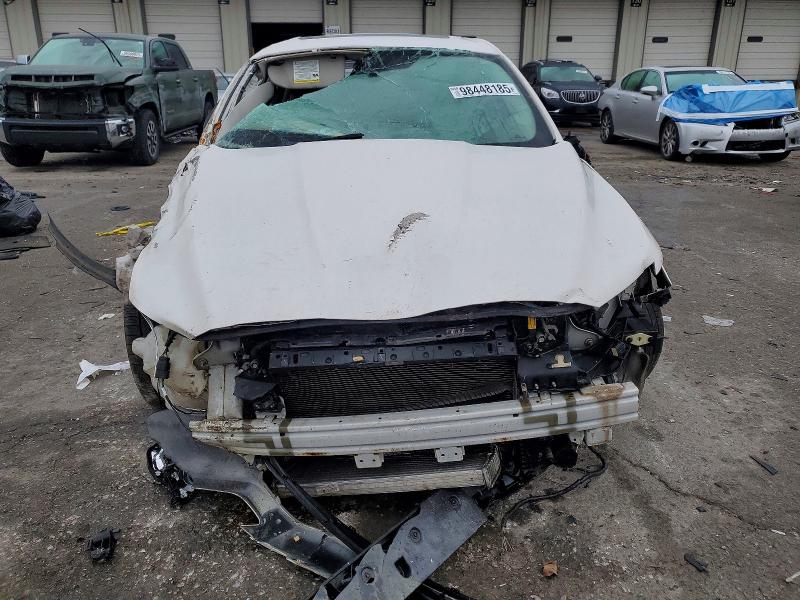 Photo 5 from auction – 2014 FORD FUSION with VIN 3FA6P0H98ER304165