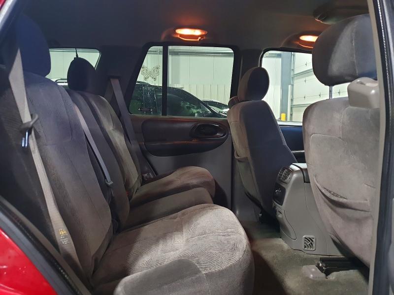 Photo 11 from auction – 2002 CHEVROLET TRAILBLAZE with VIN 1GNDT13S322454169