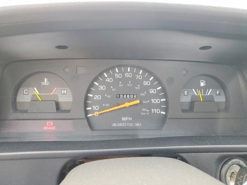 Photo 9 from auction – 1992 TOYOTA PICKUP 1/2 with VIN JT4RN81A4N0094079