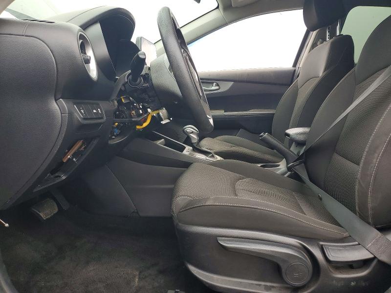 Photo 7 from auction – 2019 KIA FORTE FE with VIN 3KPF24AD8KE006149