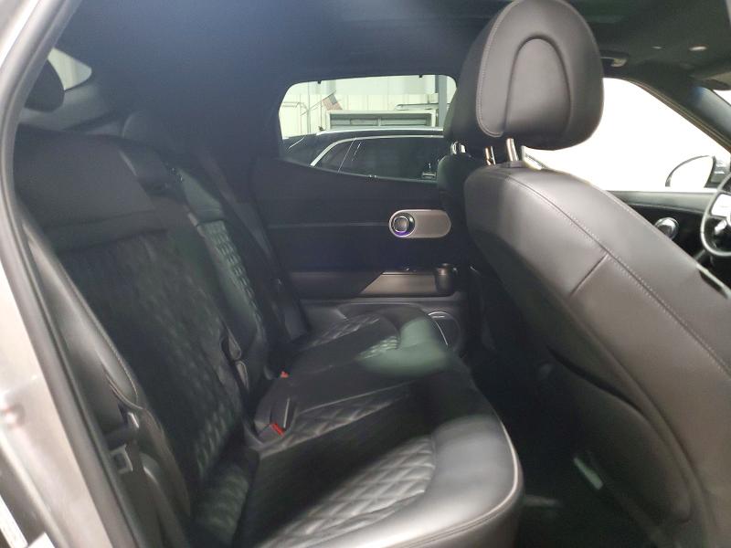 Photo 11 from auction – 2023 GENESIS GV60 with VIN KMUKEDTB7PU015352