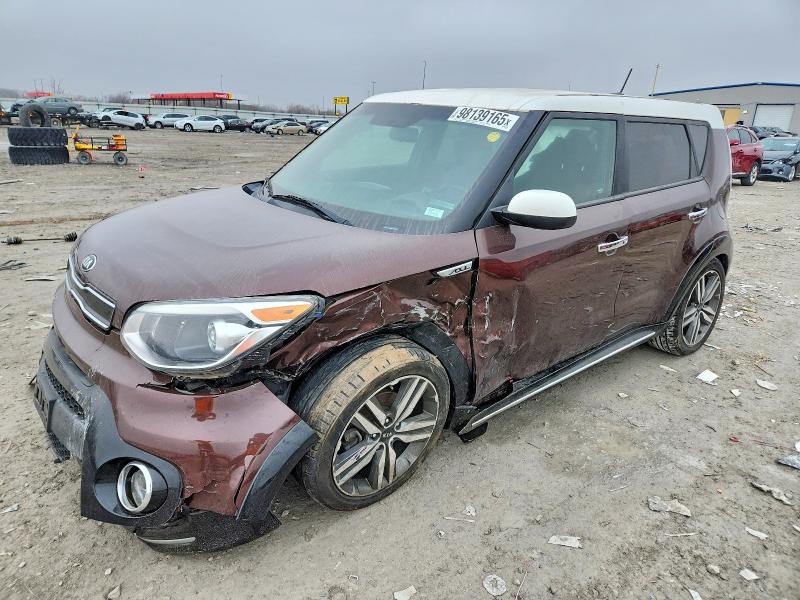KIA SOUL + 2017 with VIN KNDJP3A50H7473864 - Photo from auction