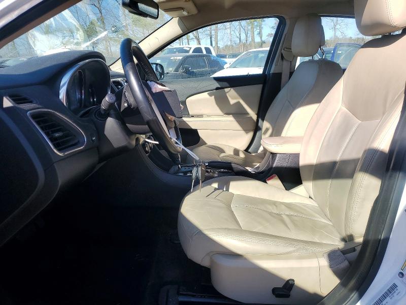 Photo 7 from auction – 2012 CHRYSLER 200 LIMITE with VIN 1C3CCBCB2CN303287