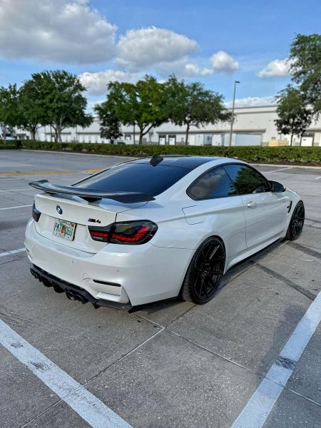 Photo 4 from auction – 2015 BMW M4 with VIN WBS3R9C50FK332153
