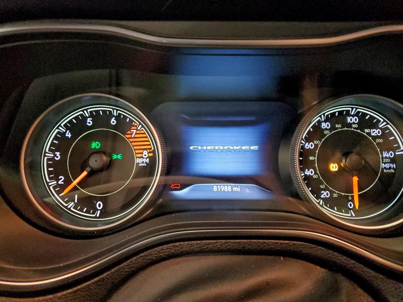 Photo 9 from auction – 2019 JEEP CHEROKEE T with VIN 1C4PJMBX7KD245984