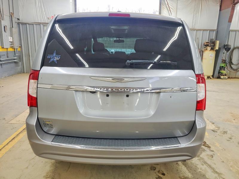 Photo 6 from auction – 2015 CHRYSLER TOWN & COU with VIN 2C4RC1BG1FR544620