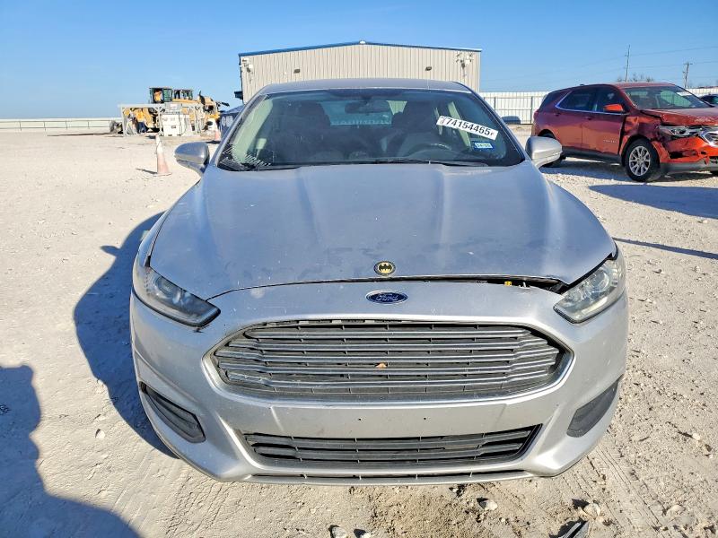 صورة رقم 5 من المزاد - 2016 FORD FUSION مع VIN 3FA6P0H71GR132790