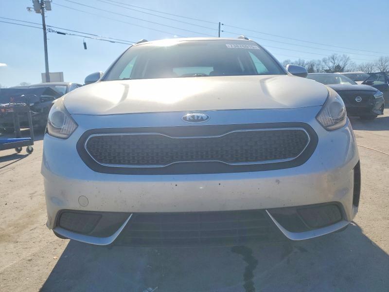 Photo 5 from auction – 2017 KIA NIRO with VIN KNDCB3LC5H5103430