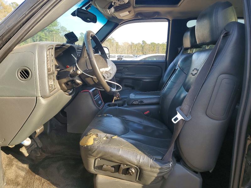 Photo 7 from auction – 2002 CHEVROLET AVALANCHE with VIN 3GNEK13TX2G226550