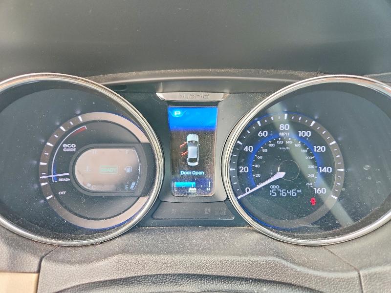 Photo 9 from auction – 2013 HYUNDAI SONATA with VIN KMHEC4A44DA080551