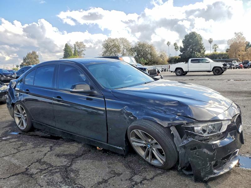 Photo 4 from auction – 2012 BMW 328 I with VIN WBA3A5C53CF349652