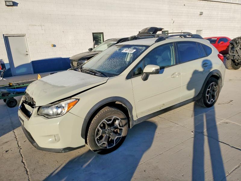 SUBARU XV CROSSTR 2015 z numerem VIN JF2GPASC3F8238136 - Zdjęcie z aukcji