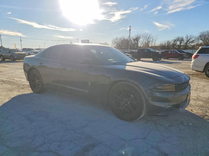 Photo 4 from auction – 2016 DODGE CHARGER SX with VIN 2C3CDXHG5GH335051