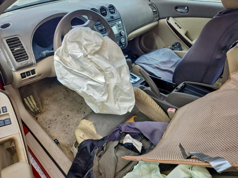 Photo 8 from auction – 2010 NISSAN ALTIMA with VIN 1N4AL2EPXAC115952