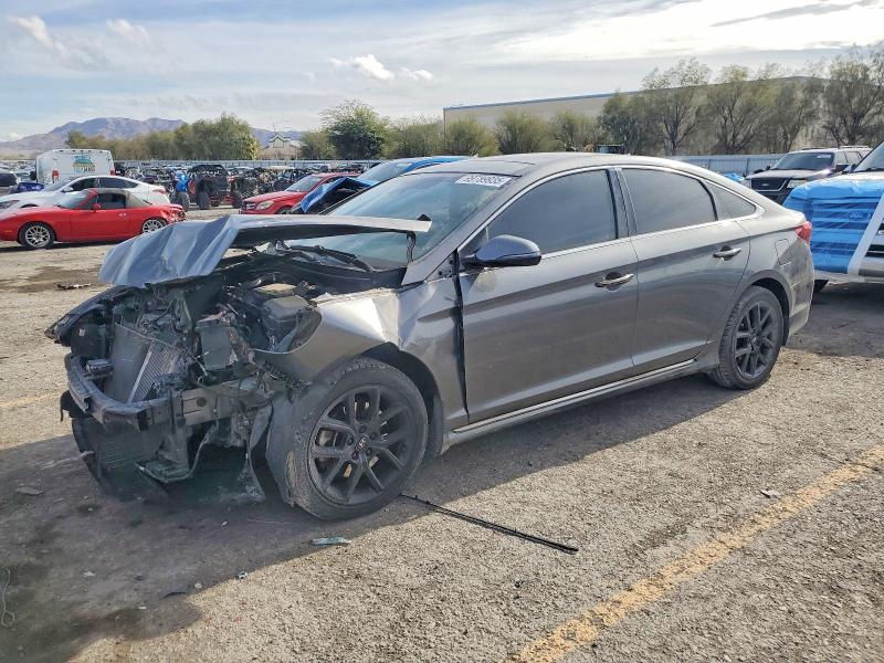 HYUNDAI SONATA LIM 2019 with VIN 5NPE34AB9KH806252 - Photo from auction