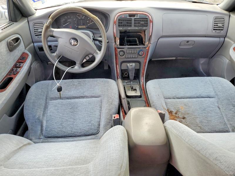 Photo 8 from auction – 2005 KIA OPTIMA LX with VIN KNAGD128X55416527