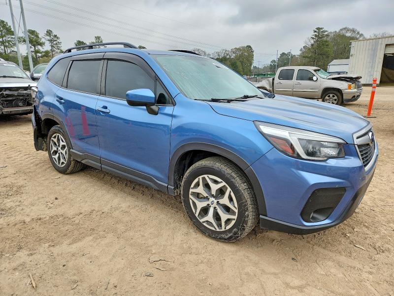Photo 4 from auction – 2021 SUBARU FORESTER with VIN JF2SKAJC6MH528054