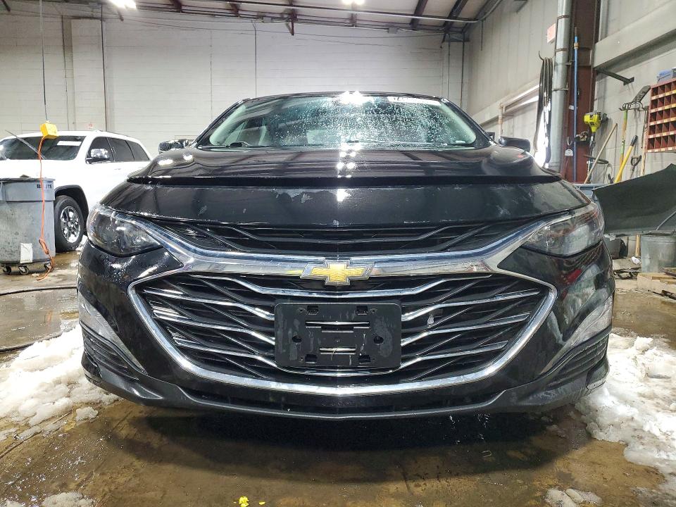 Photo 5 from auction – 2022 CHEVROLET MALIBU LT with VIN 1G1ZD5ST8NF194872