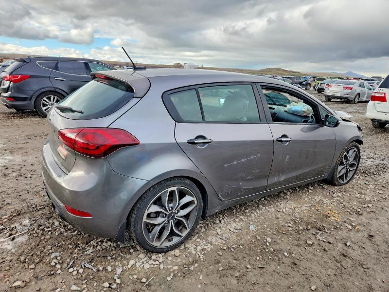 Zdjęcie 3 z aukcji – 2015 KIA FORTE SX z VIN KNAFZ5A38F5359806