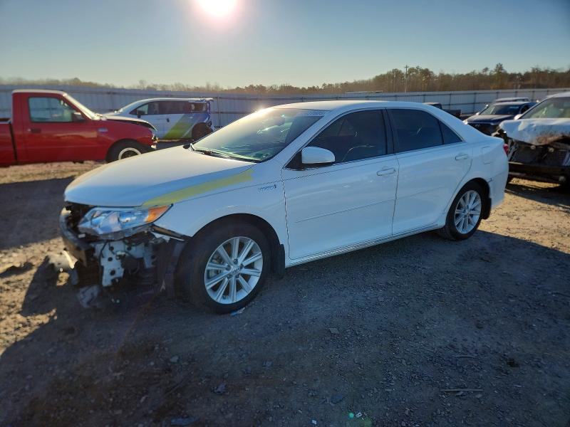 TOYOTA CAMRY HYBR 2012 with VIN 4T1BD1FK5CU047027 - Photo from auction