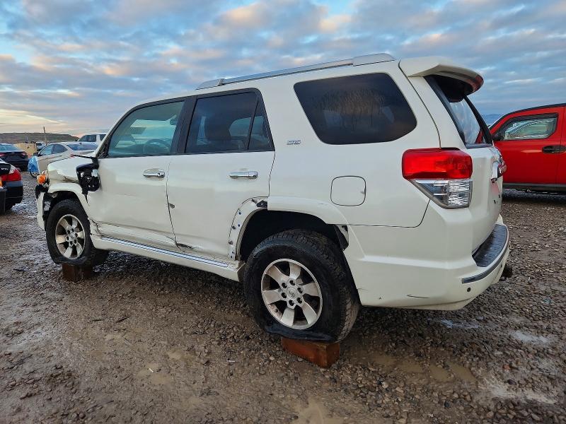 Photo 2 from auction – 2013 TOYOTA 4RUNNER SR with VIN JTEBU5JR3D5132228