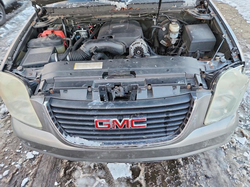 Photo 12 from auction – 2007 GMC YUKON with VIN 1GKFK13087J119428