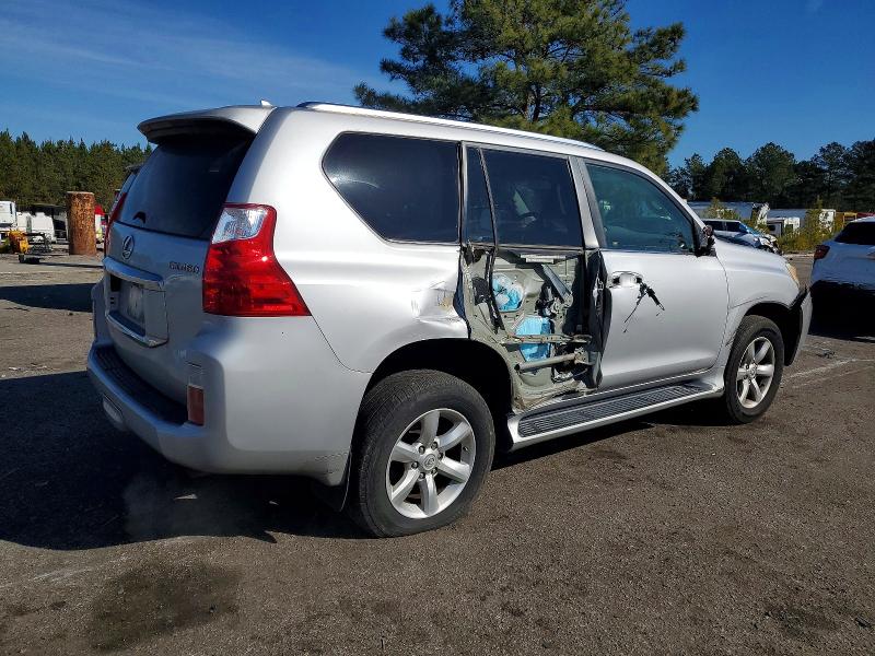 Photo 3 from auction – 2010 LEXUS GX 460 with VIN JTJBM7FX8A5000145