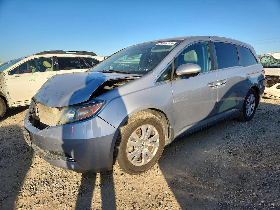 HONDA ODYSSEY 2016 with VIN 5FNRL5H36GB082919 - Photo from auction
