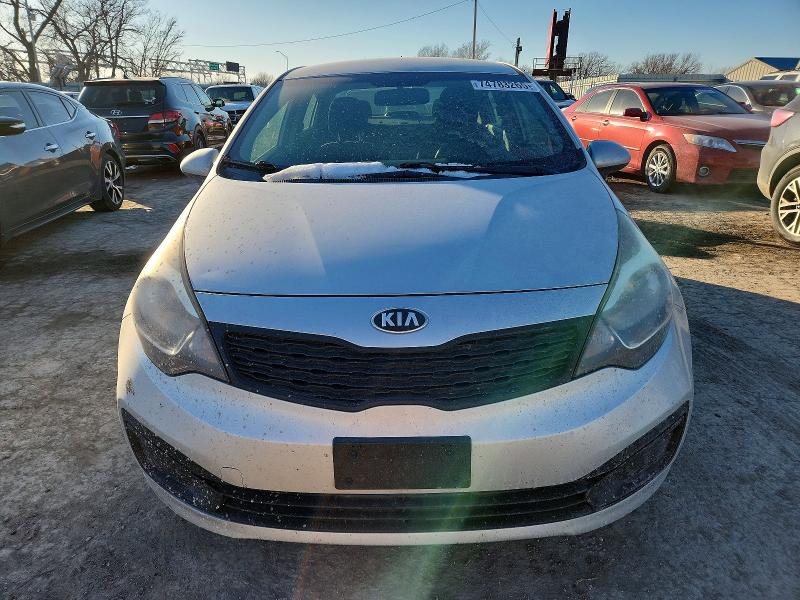 Photo 5 from auction – 2015 KIA RIO LX with VIN KNADM4A31F6495981