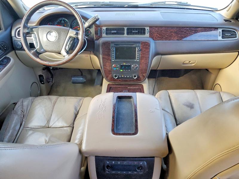 Photo 8 from auction – 2008 GMC YUKON with VIN 1GKFK66828J135544